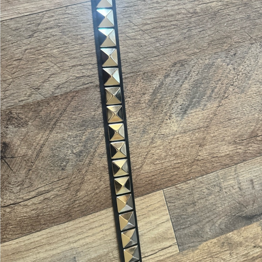Wild Fable Black Belt with Silver Pyramid Studs - Picture 4 of 11